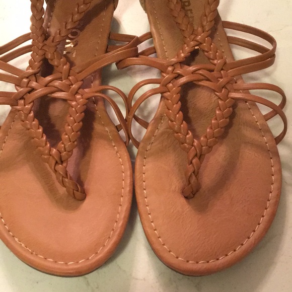 NWT Modcloth Charming Crossroads Braided Sandal - Picture 6 of 15